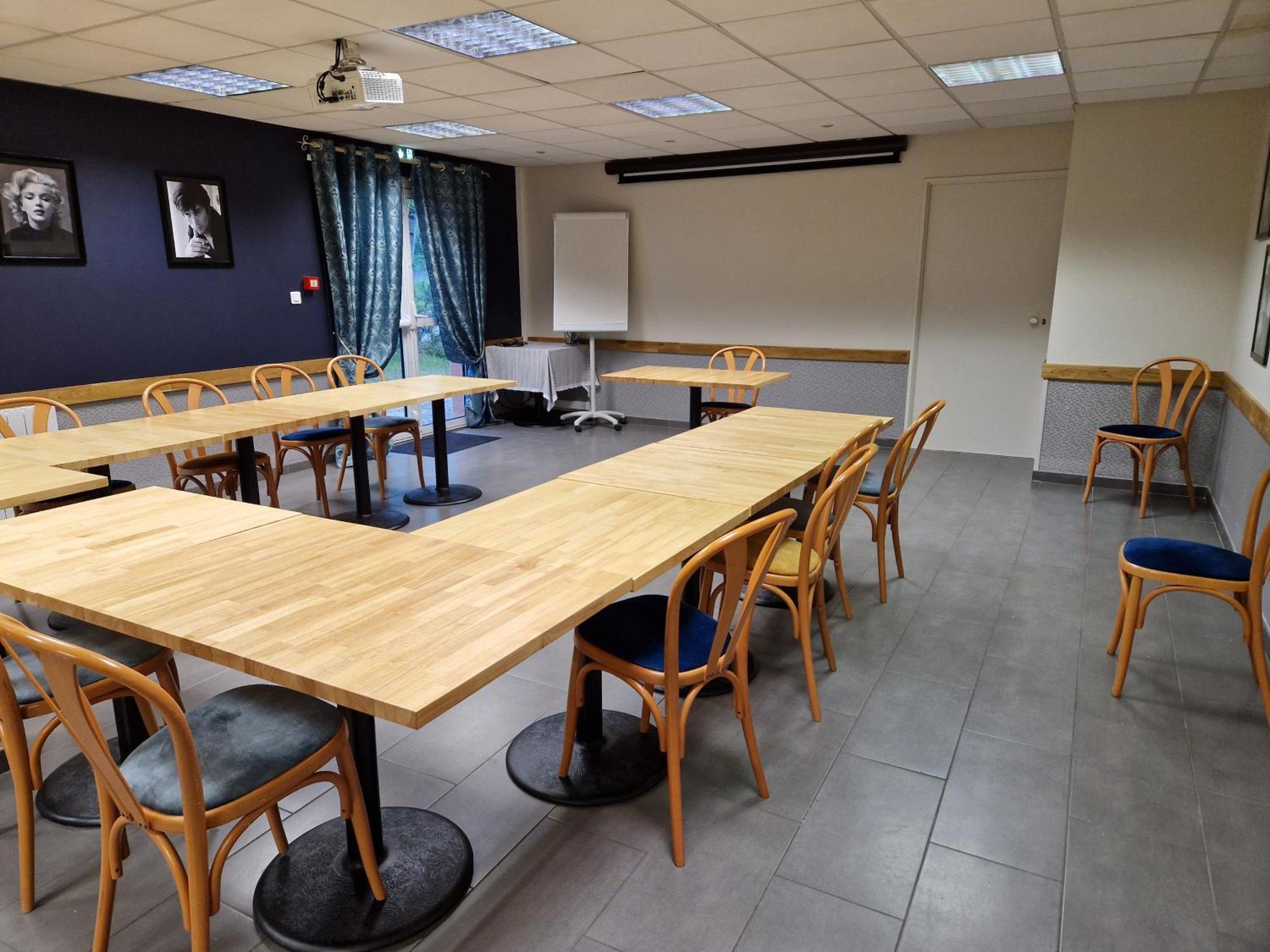 Kyriad Direct Limoges Nord Zewnętrze zdjęcie